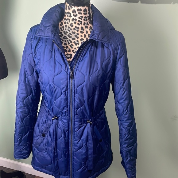 French Connection Jackets & Blazers - French connection navy blue quilted jacket small